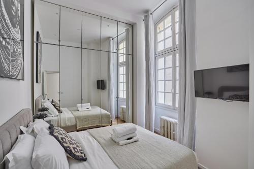 Residence Louvre/Palais Royal by Studioprestige