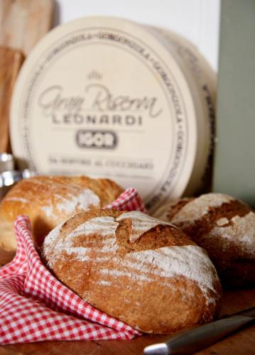 two loaves of bread sitting on top of a table at La Dominotte Arcen in Arcen