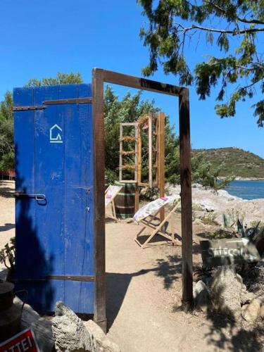 t 3 place du village a 100 m du port de plaisance