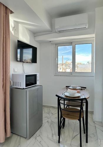 Walk into Dream of Acropolis 4