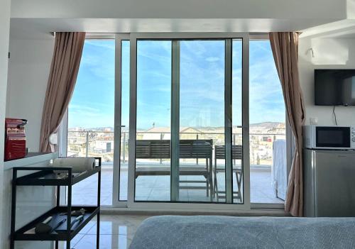 Walk into Dream of Acropolis 4