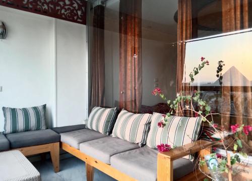Un lugar para sentarse en Giza Pyramids View Guest House