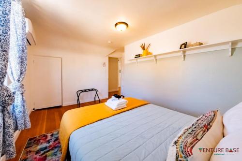 a bedroom with a bed in a room at Trailblazer's Retreat, Venture Base Unit 3 in Kanab