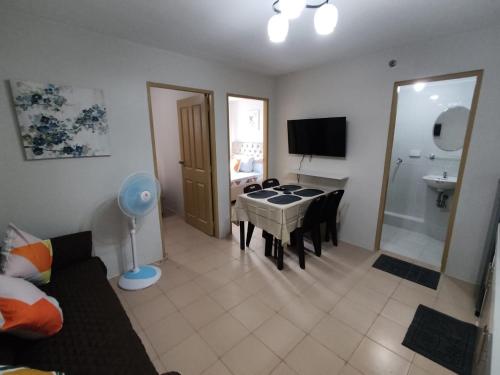 Televisyen dan/atau pusat hiburan di One Spatial-Iloilo Condo B2U2220