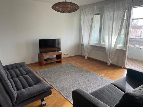 Χώρος καθιστικού στο Helsinki Area Apartment 15 Min to Airport With Own Parking Lot