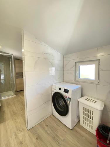 Apartments Puntica 5 person Rab