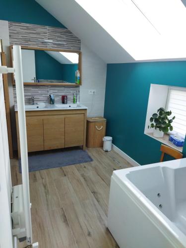 Photo de la galerie de l'établissement La miotise 2, à Moncé-en-Belin