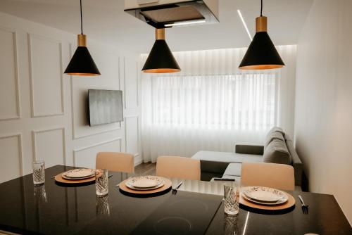 G 0.7 - G.oogle Nest Smart House