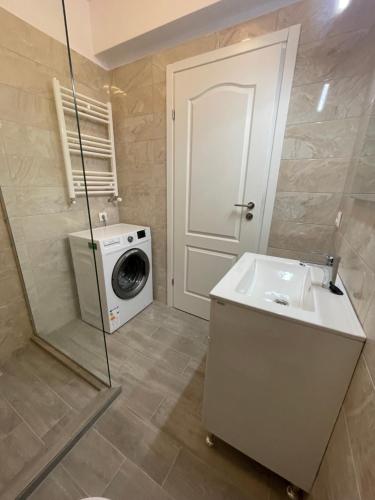 Ένα μπάνιο στο Marisah Residence #6