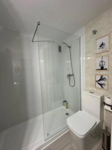 Bilik mandi di Cozy apartment in L’Estartit