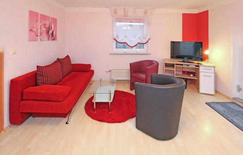 Un lugar para sentarse en Cozy Apartment In Greifswald-wieck With Wifi