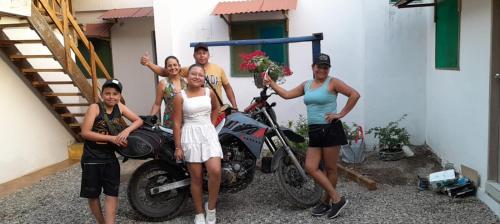 Huéspedes de Hostal Paloma Café