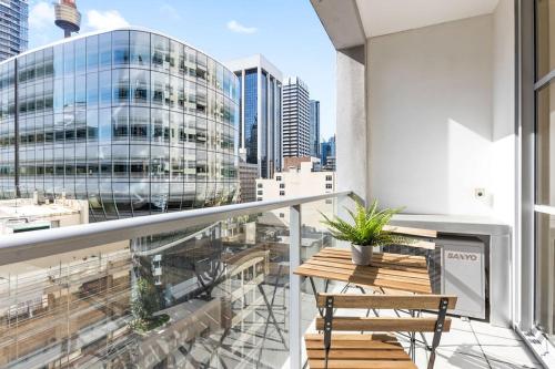 Μπαλκόνι ή βεράντα στο A Comfy Studio Next to Darling Harbour City Views