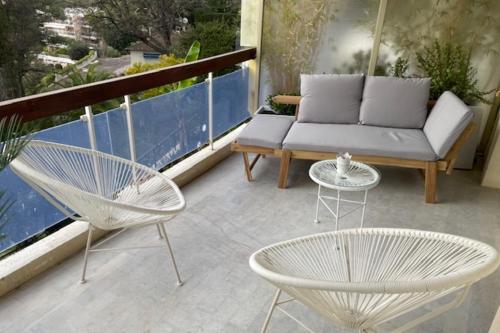 Apartment with terrace in Le Cannet Colline