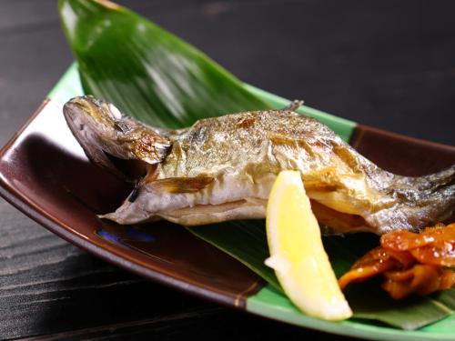 Comida en o cerca de este ryokan