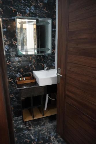 Koupelna v ubytování Hotel Green Sarovar