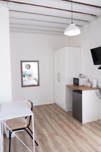Gallery image of George Lodge International in George