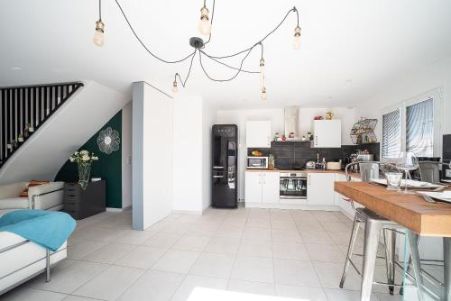 Afbeelding uit fotogalerij van L'impertinente - Maison climatisée avec jacuzzi in Pia