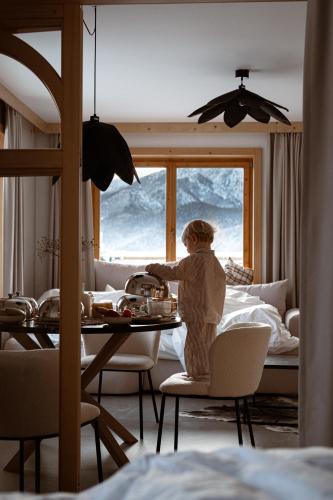 Postel nebo postele na pokoji v ubytování Rezydencja & SPA Czarny Niedźwiedź