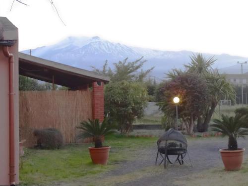 Nespecifikovaný výhled na hory nebo výhled na hory při pohledu z aparthotelu