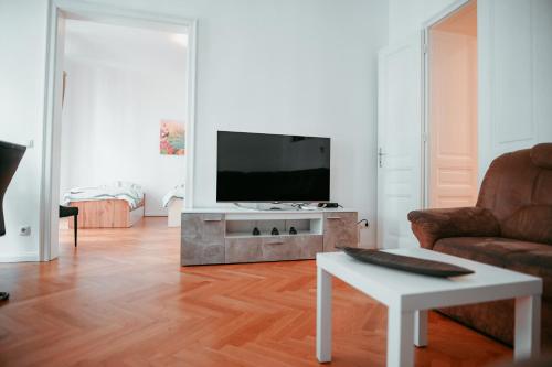 Raimond Apartment Ottakring Top 14