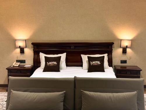 Cama ou camas em um quarto em Ziyorat Luxury