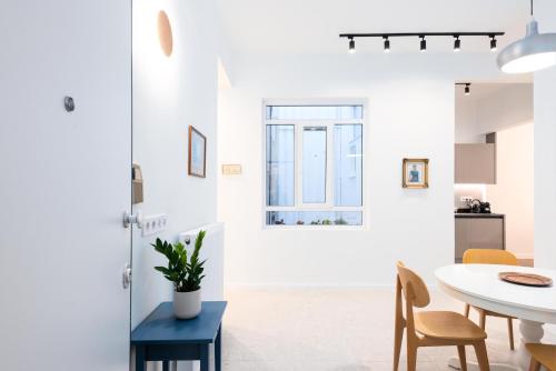 zen peace, exarchia