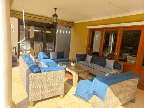 Posezení v ubytování OR Tambo Guest House