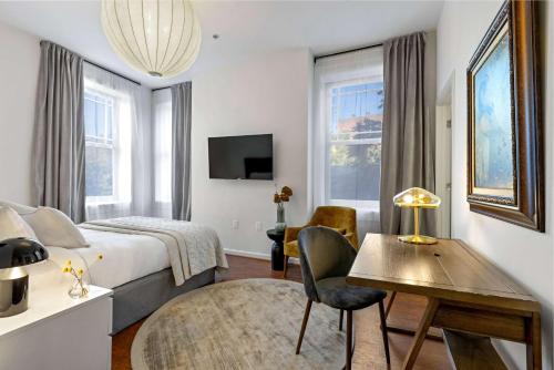 Ένα ή περισσότερα κρεβάτια σε δωμάτιο στο Hotel Brexton, Trademark Collection by Wyndham