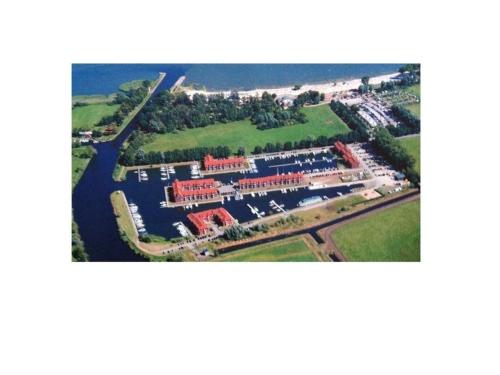 Charmante Wohnung in Ueckermünde mit Garten und Grill und Nah am Strand