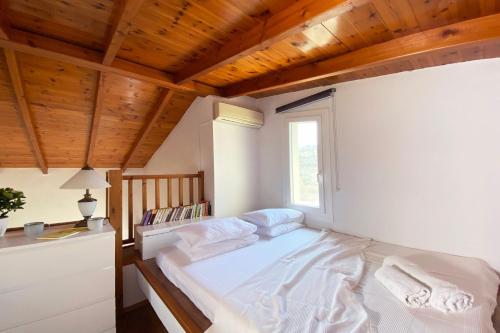 Gallery image of Salty Olive Villa, Akti Salonikiou #FeelsLikeHome in Akti Salonikiou