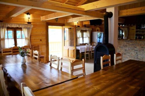 Restaurace v ubytování Chaty v Ráztoke