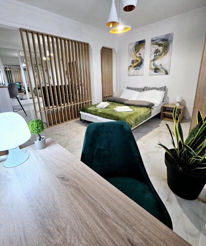 Acvi LUX - City Center by Seafront