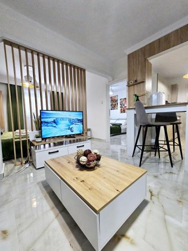 Acvi LUX - City Center by Seafront