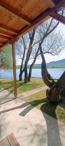 Un paisaje natural cerca de la casa vacacional