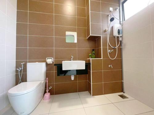 Ένα μπάνιο στο A17 Tebing Dato Onn 7