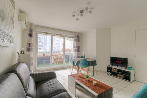 Fonctionnel et Calme avec parking gratuit