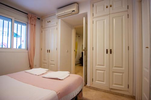 Zdjęcie z galerii obiektu RentalSevilla Paseando por el Salvador w Sewilli