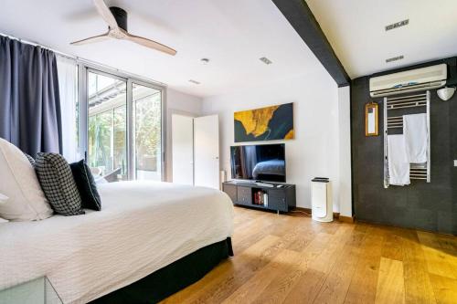 ArtlifeBCN Fira Apartment photo 38