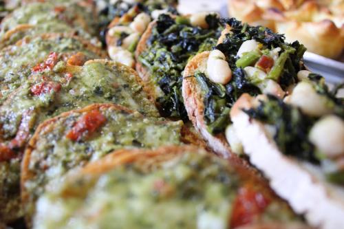 a close up of a bunch of food with toppings at Agriturismo Il Caggio in Sovicille