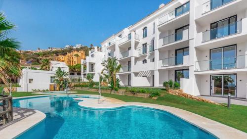 Paloma Beach 42A