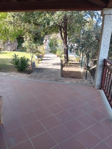 Jardín al aire libre en Bandi