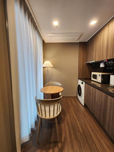 Dapur atau dapur kecil di The solid residence - Elbon the stay by haeundae
