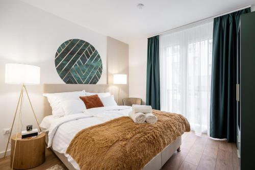 Foto Rose Garden Residence - Boutique Apartments in City Center 1