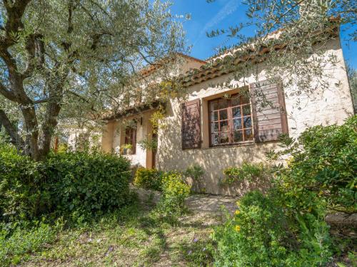 Κήπος έξω από το Villa Passival by Interhome