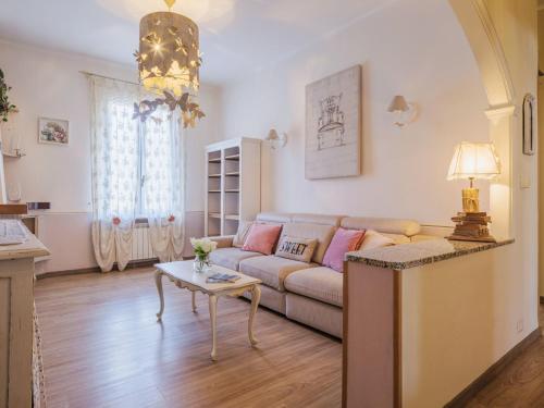 Posezení v ubytování Apartment Endless summer by Interhome