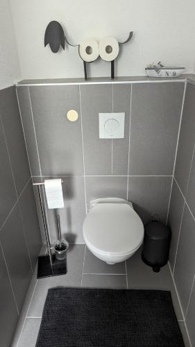 Bilik mandi di Ferienwohnung Maiglöckchen