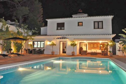 Mejores ofertas de hoteles todo incluido en la Costa de Andalucía 6 1102 Villa with pool ,lounge, BBQ ,direkt in Marbella