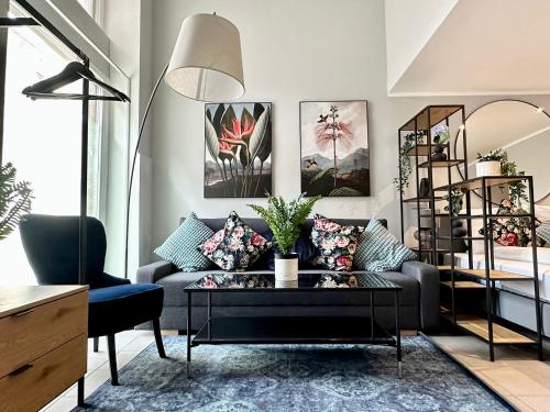 City Apartment, central, 2 min to U4 Margaretengürtel