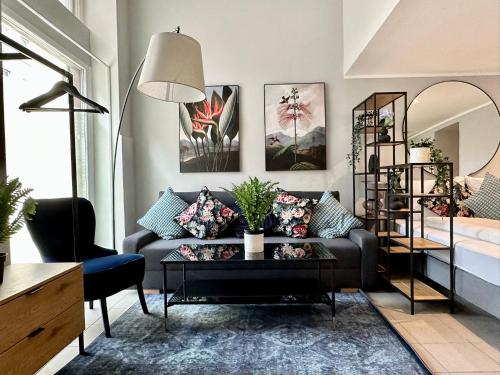 City Apartment, central, 2 min to U4 Margaretengürtel